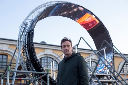 Apaļā līnija, autors Gints Gabrāns